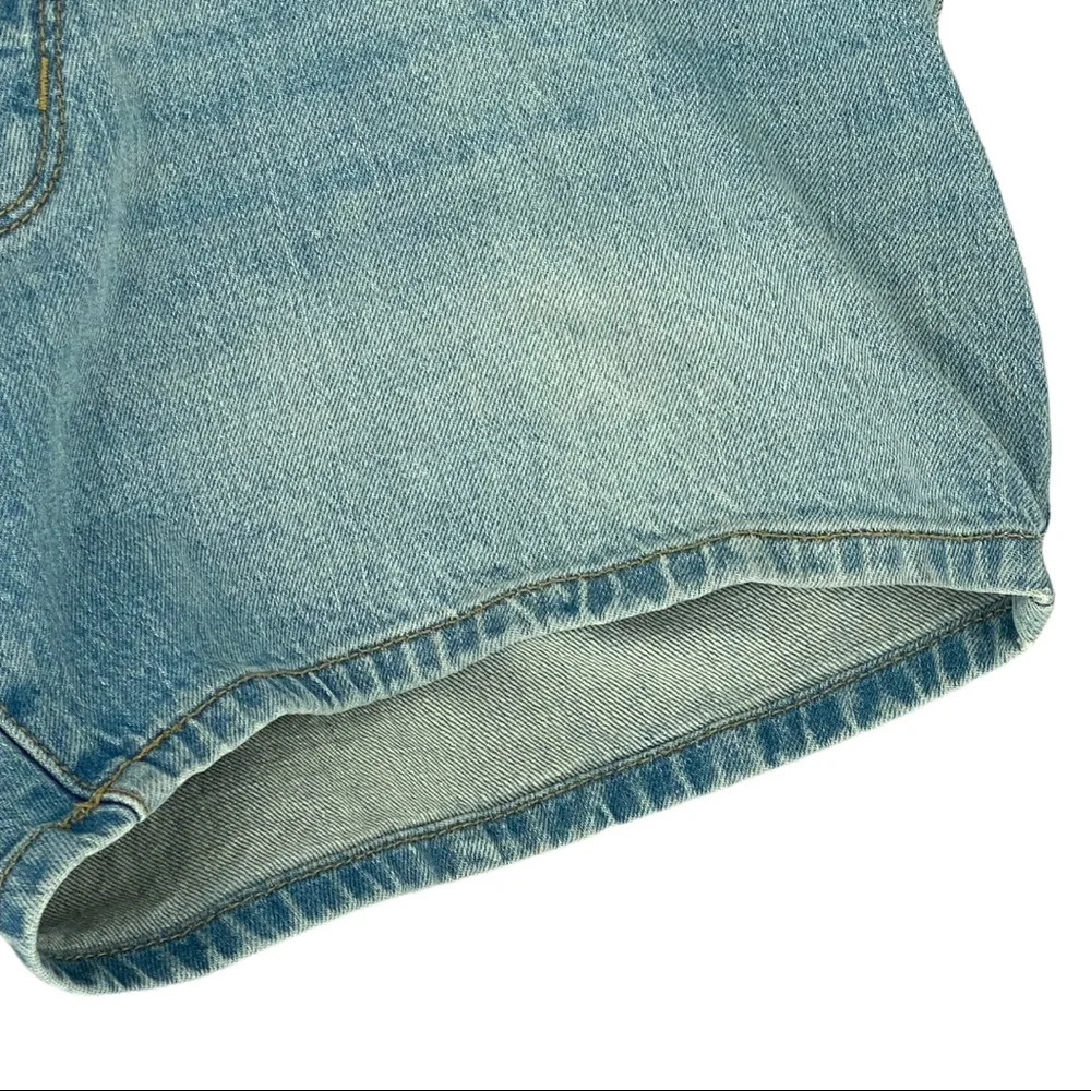 Isabel Maternity Side Panel Midi Maternity Jean Shorts Light Wash Size 4. - Picture 6 of 11